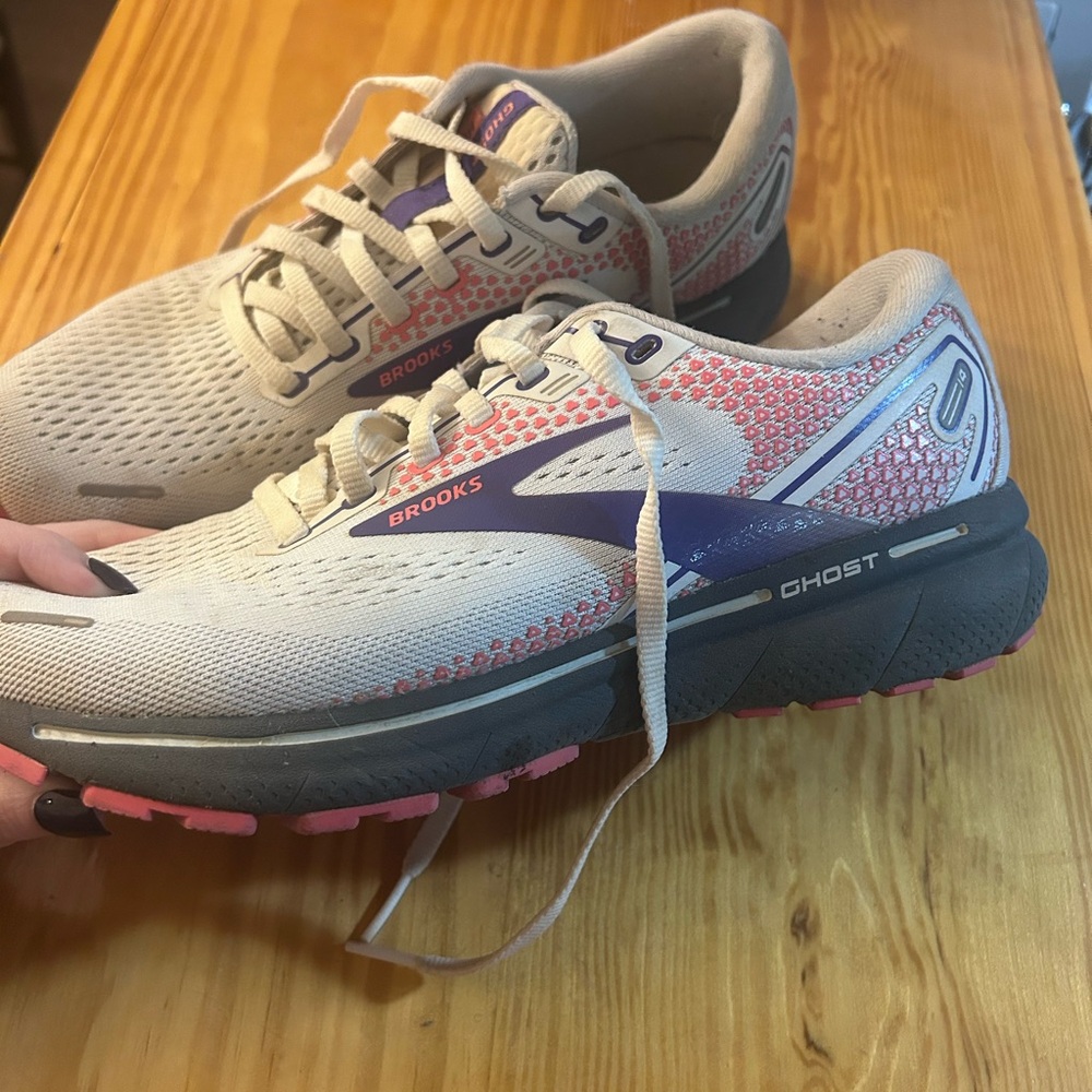 Brooks Women's Running Shoes